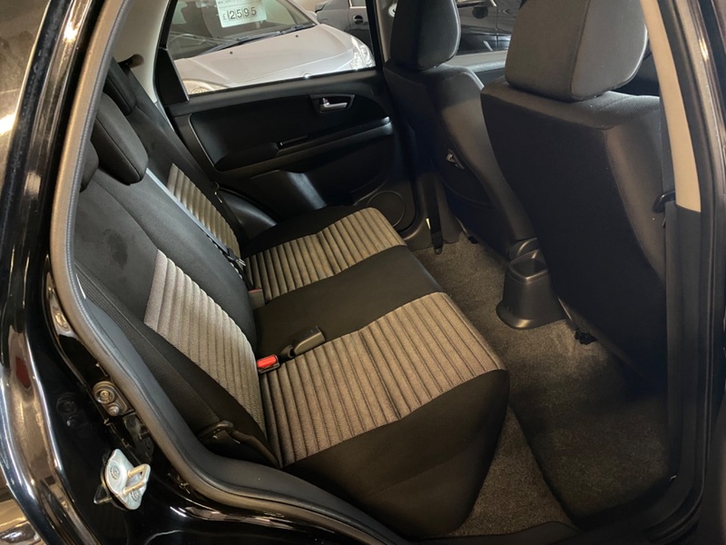 SUZUKI SX4